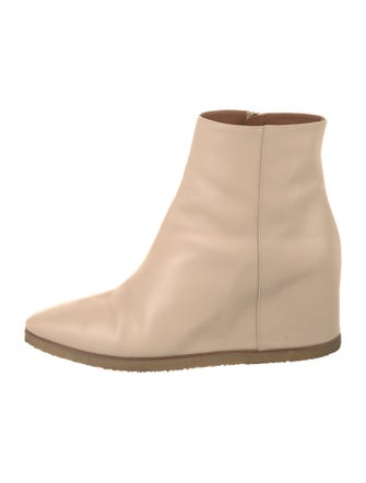 Chloé Leather Boots