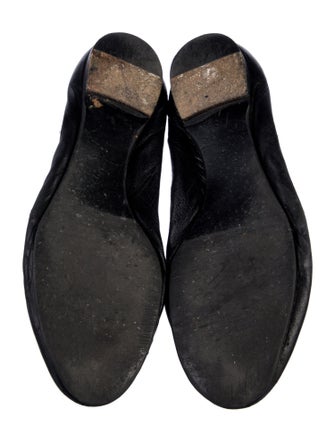 Chloé Leather Scalloped Accent Ballet Flats