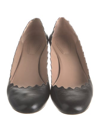 Chloé Leather Scalloped Accent Pumps