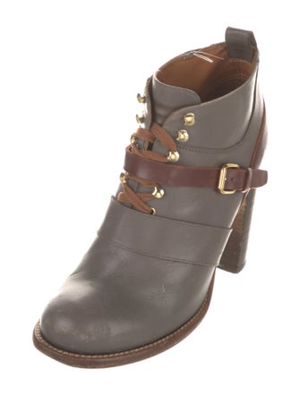 Chloé Leather Lace-Up Boots