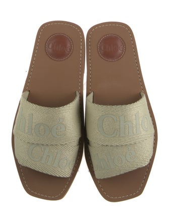 Chloé Slides