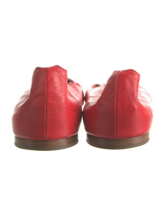 Chloé Leather Scalloped Accent Ballet Flats