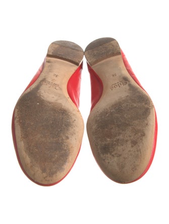 Chloé Leather Scalloped Accent Ballet Flats