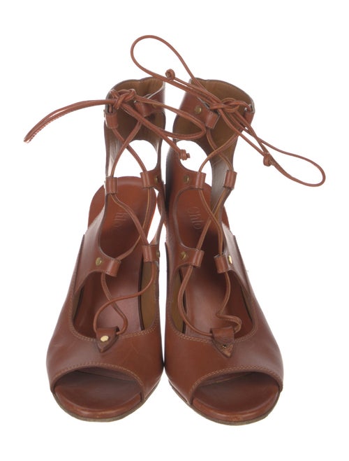 Chloé Leather T-Strap Pumps