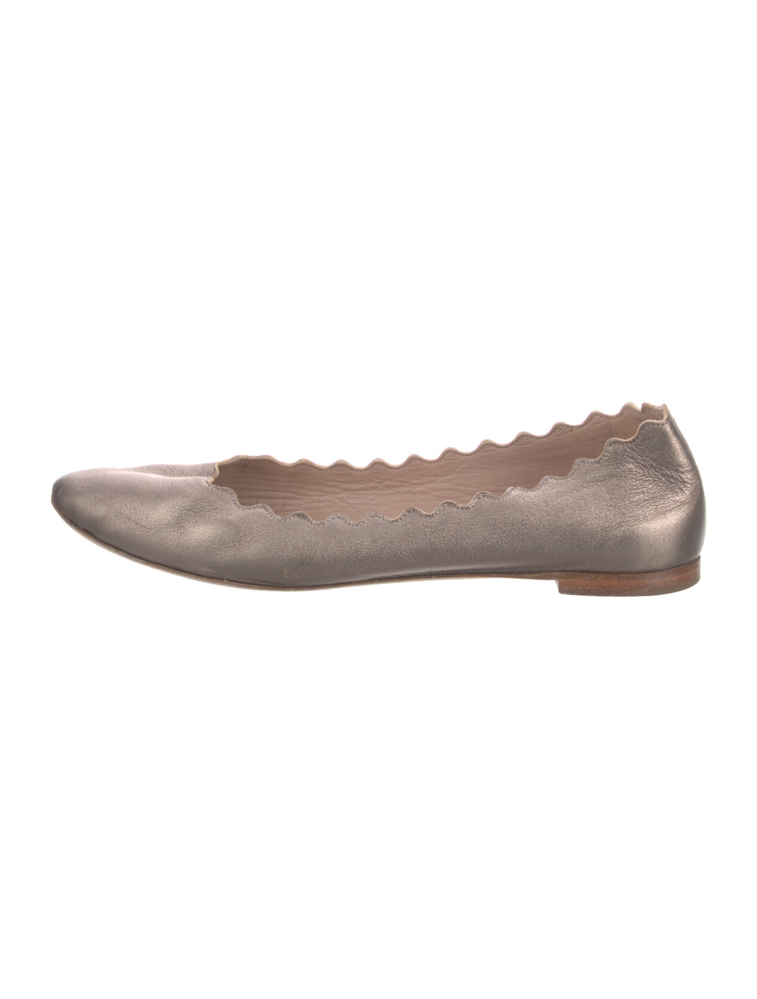 Chloé Leather Scalloped Accent Ballet Flats