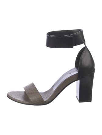 Chloé Leather Sandals