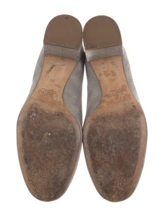 Chloé Suede Scalloped Accent Pumps