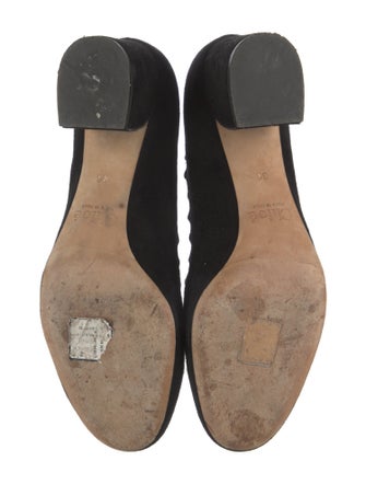 Chloé Suede Scalloped Accent Pumps