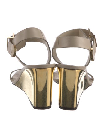 Chloé Leather Sandals