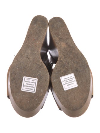 Chloé Leather Sandals