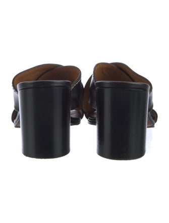 Chloé Leather Slides
