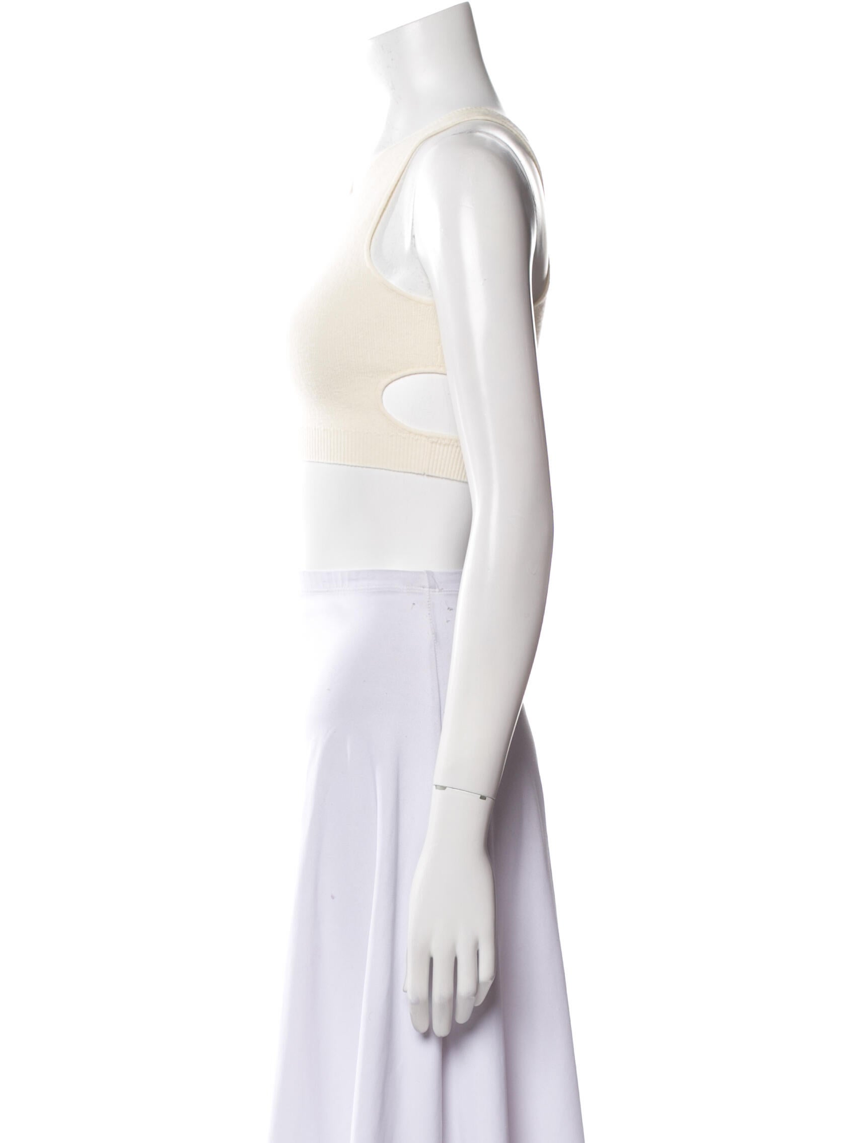 Chloé Scoop Neck Sleeveless Crop Top