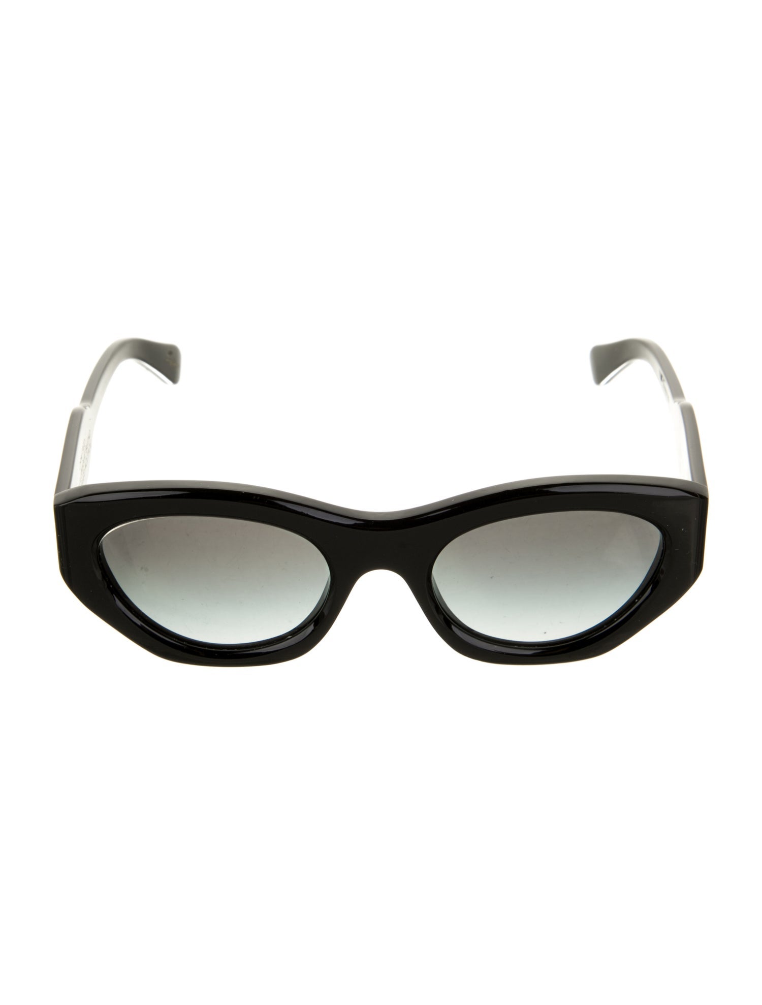 Chloé Cat-Eye Tinted Sunglasses