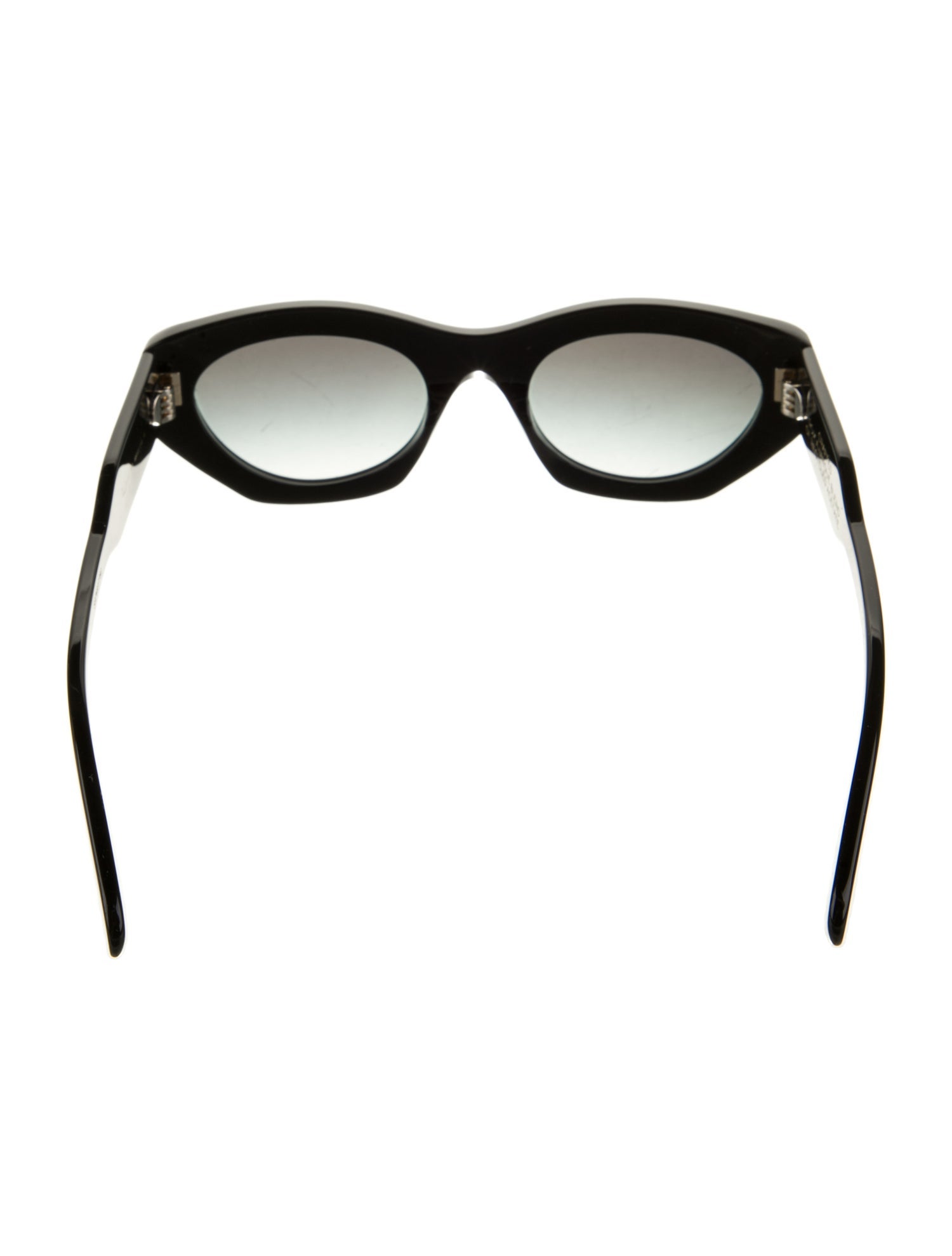 Chloé Cat-Eye Tinted Sunglasses