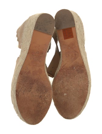 Chloé Suede Scalloped Accent Espadrilles
