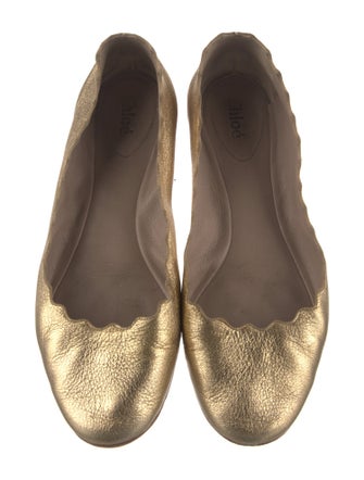 Chloé Leather Scalloped Accent Ballet Flats