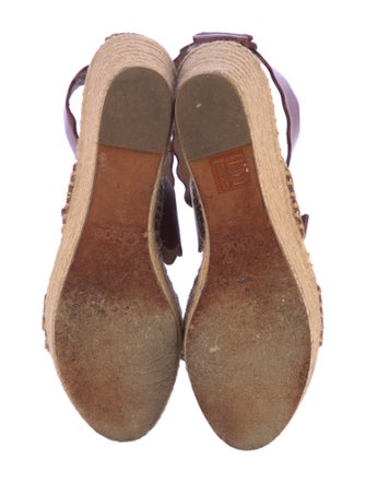 Chloé Leather Scalloped Accent Espadrilles