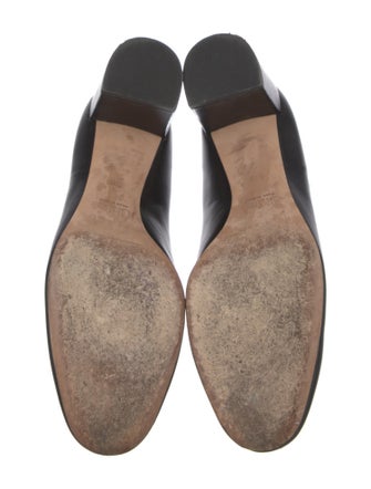 Chloé Leather Scalloped Accent Pumps