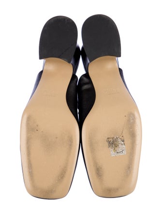 Chloé Leather Chain-Link Accents Mules