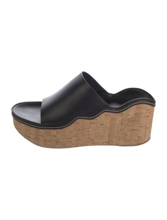 Chloé Leather Scalloped Accent Slides