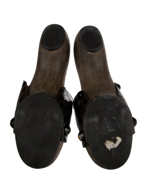 Chloé Leather Slides