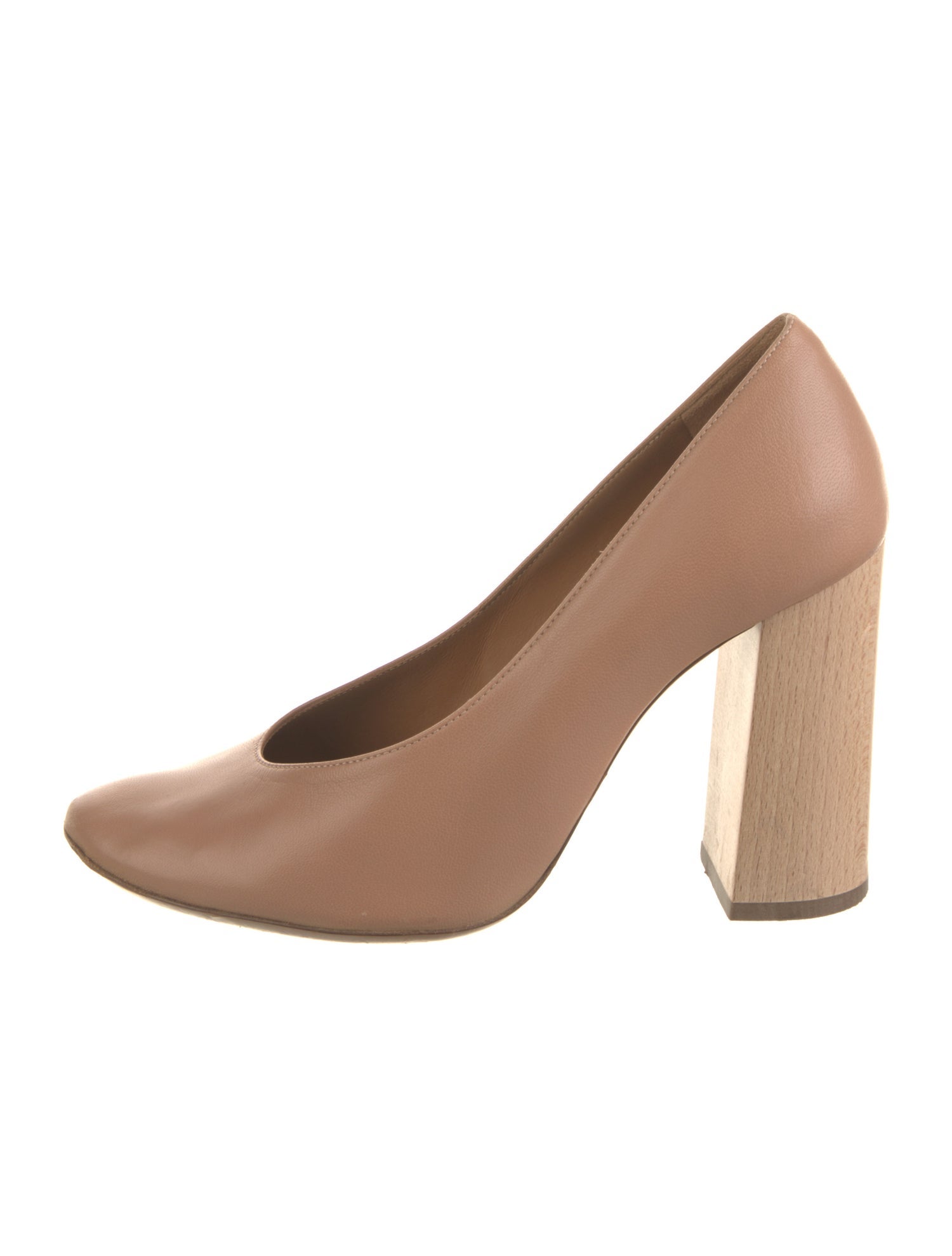 Chloé Leather Pumps