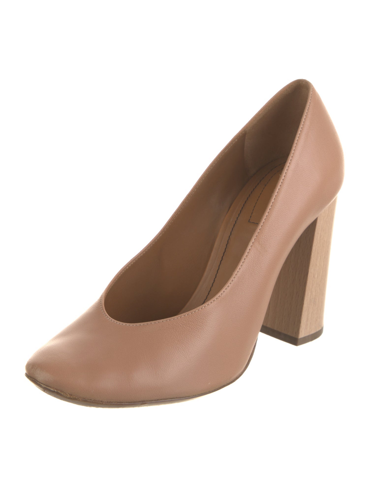 Chloé Leather Pumps