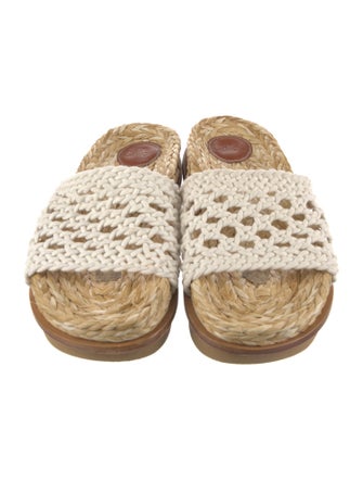 Chloé Cutout Accent Slides