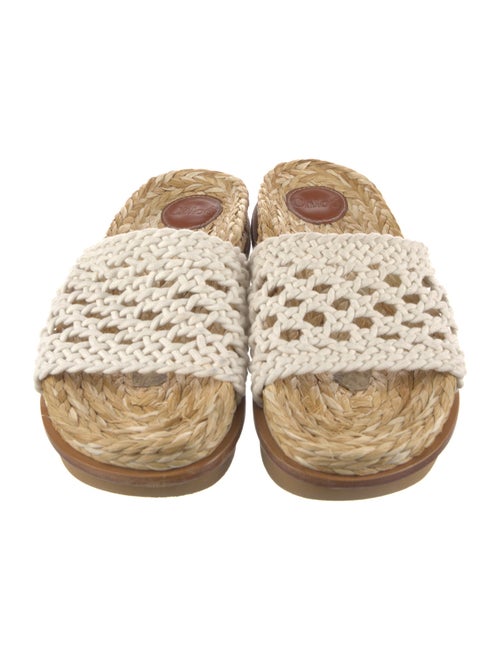 Chloé Cutout Accent Slides