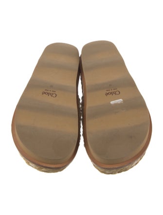 Chloé Cutout Accent Slides