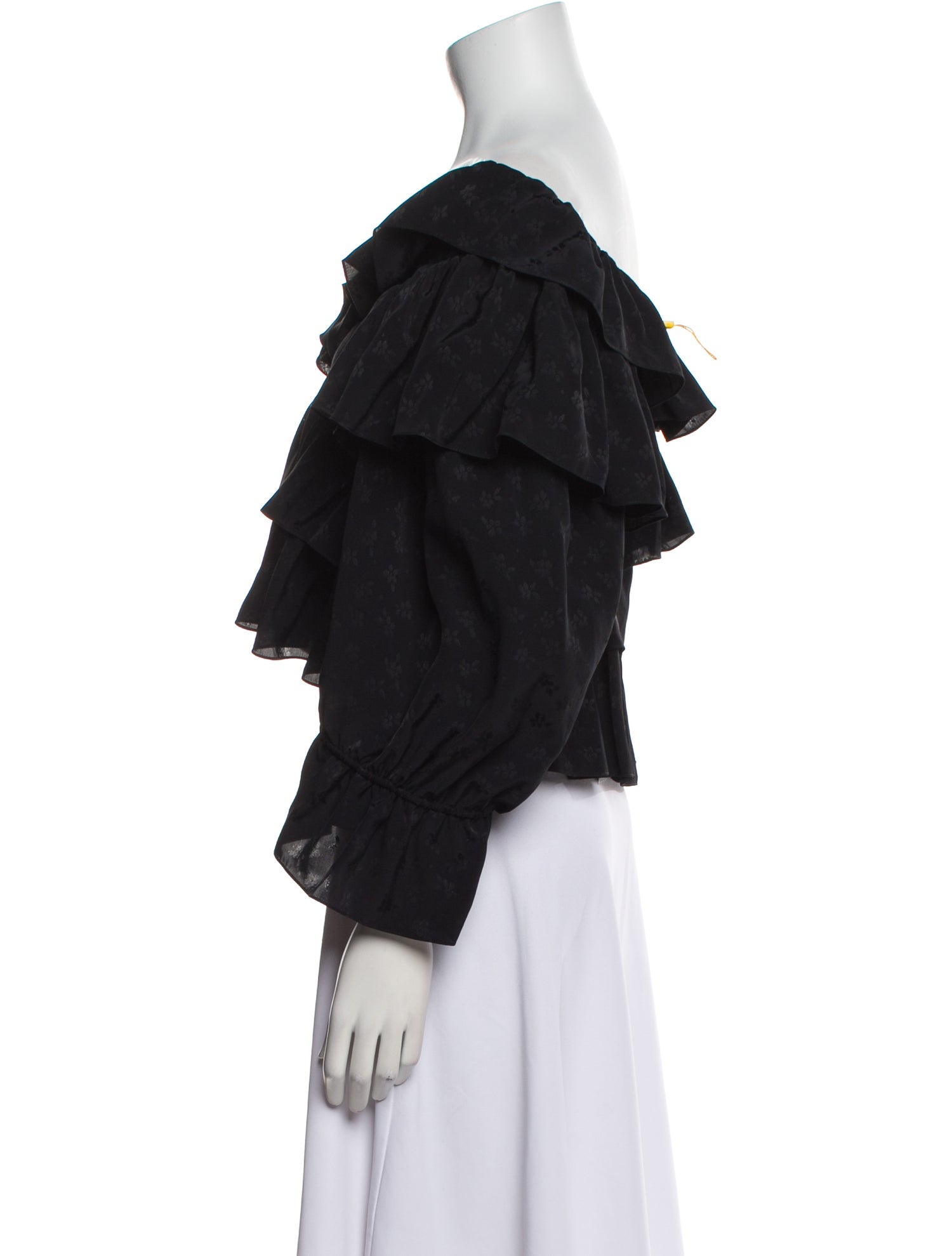 Chloé Off-The-Shoulder Three-Quarter Sleeve Crop Top