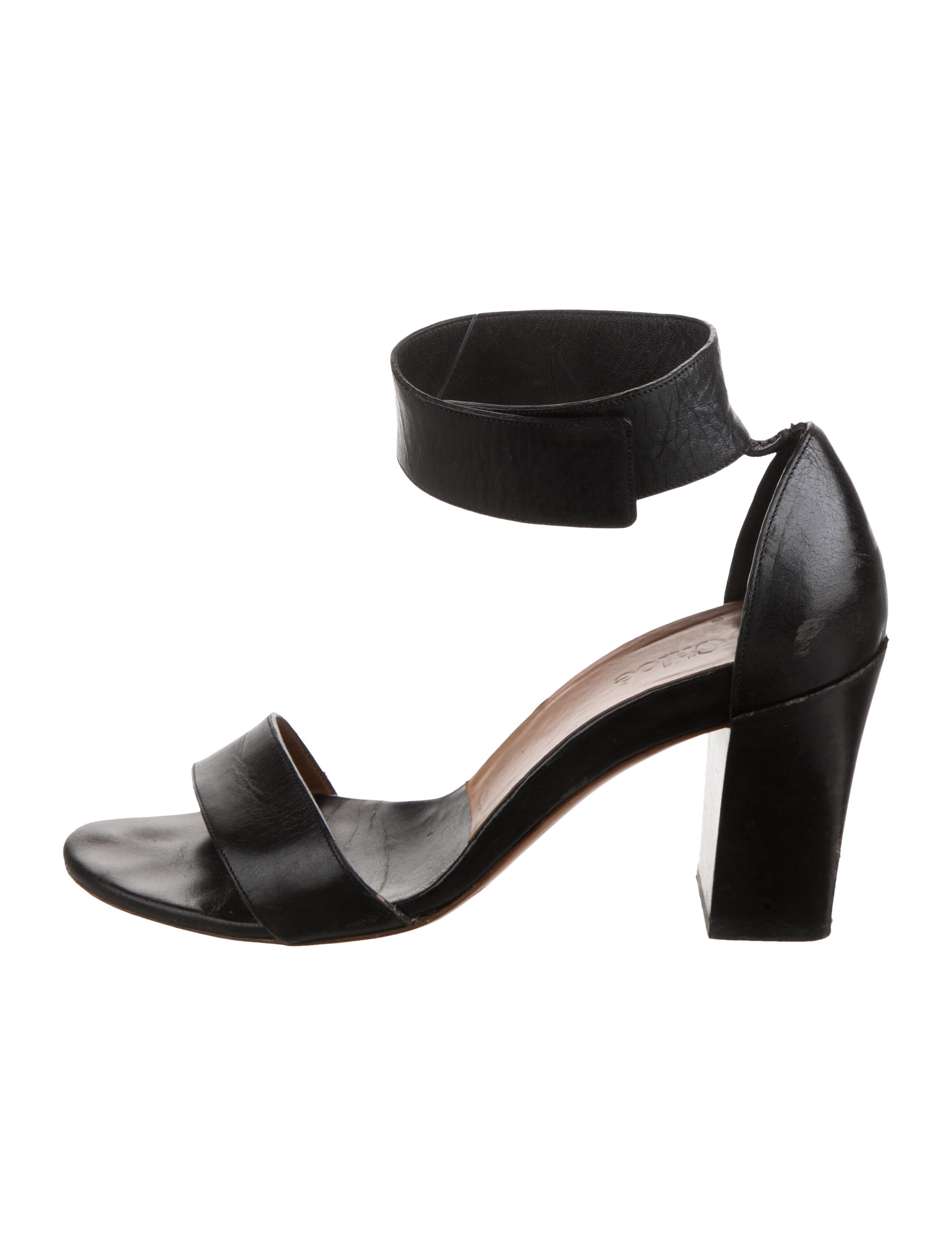 Chloé Leather Sandals