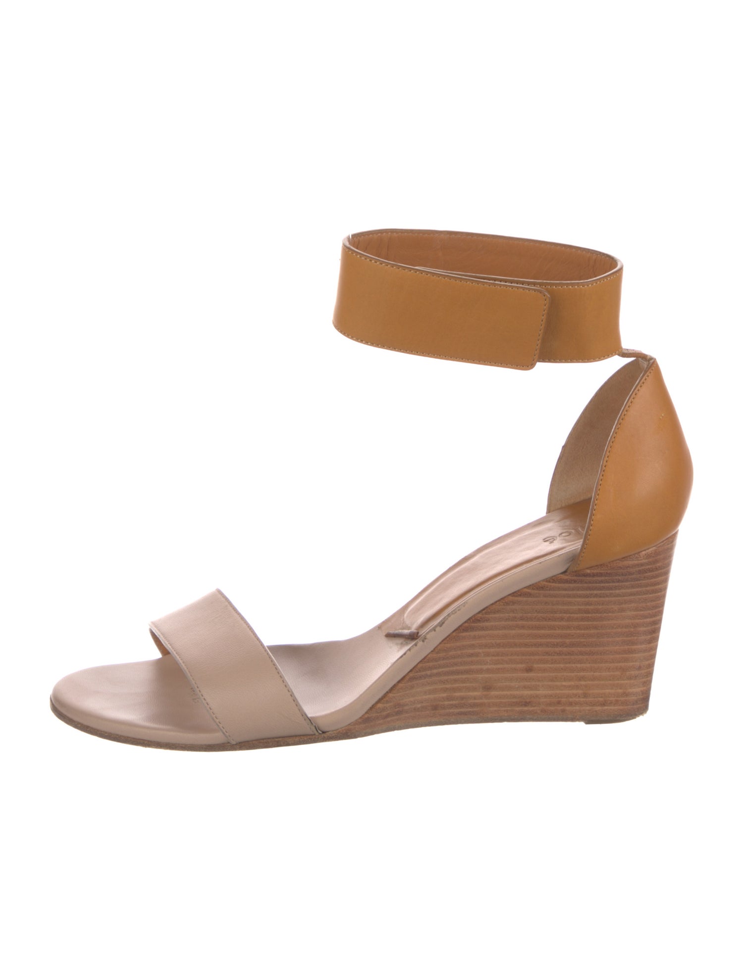 Chloé Leather Sandals