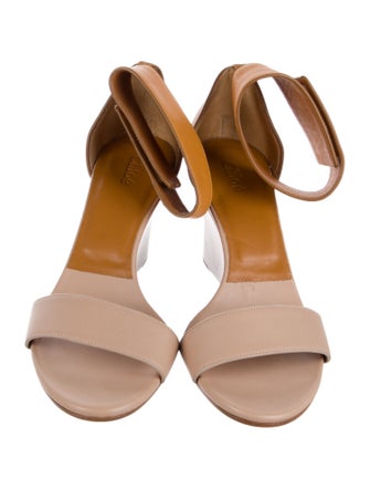Chloé Leather Sandals