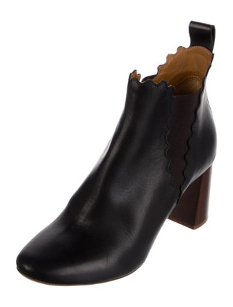 Chloé Leather Scalloped Accent Chelsea Boots