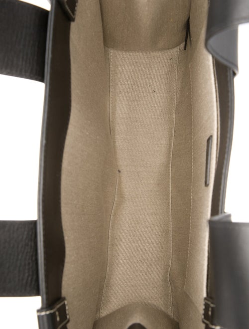 Chloé Leather Woody Medium