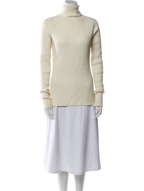 Chloé Virgin Wool Turtleneck Sweater