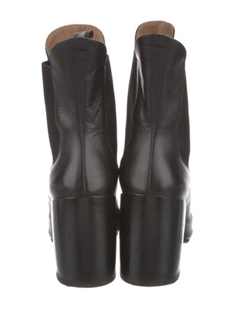 Chloé Leather Chelsea Boots