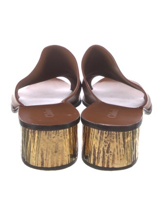 Chloé Leather Slides