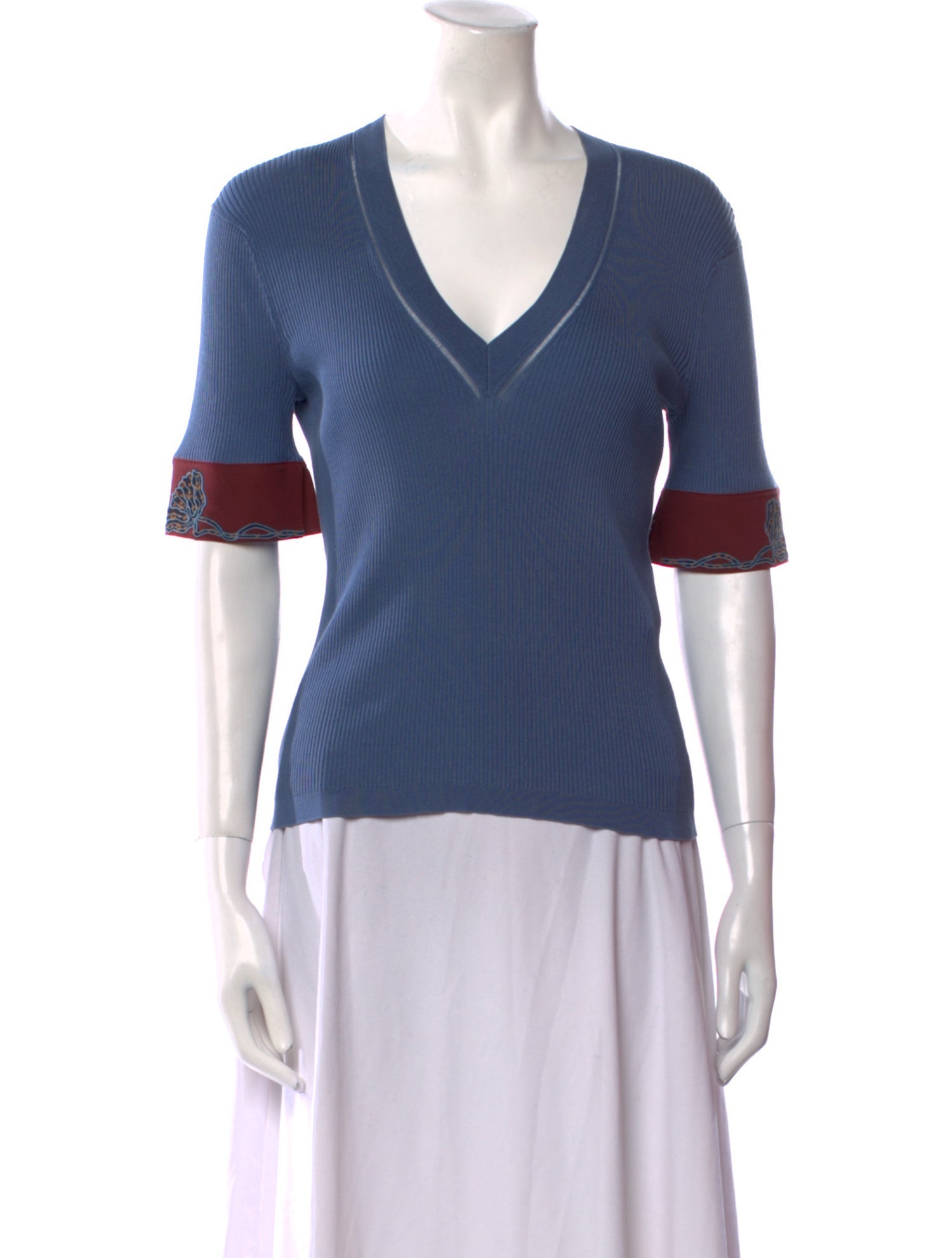 Chloé V-Neck Three-Quarter Sleeve Top