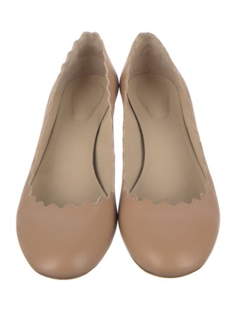 Chloé Leather Scalloped Accent Pumps