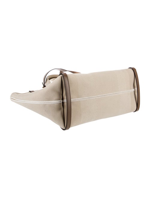 Chloé Canvas Crossbody Bag 2025