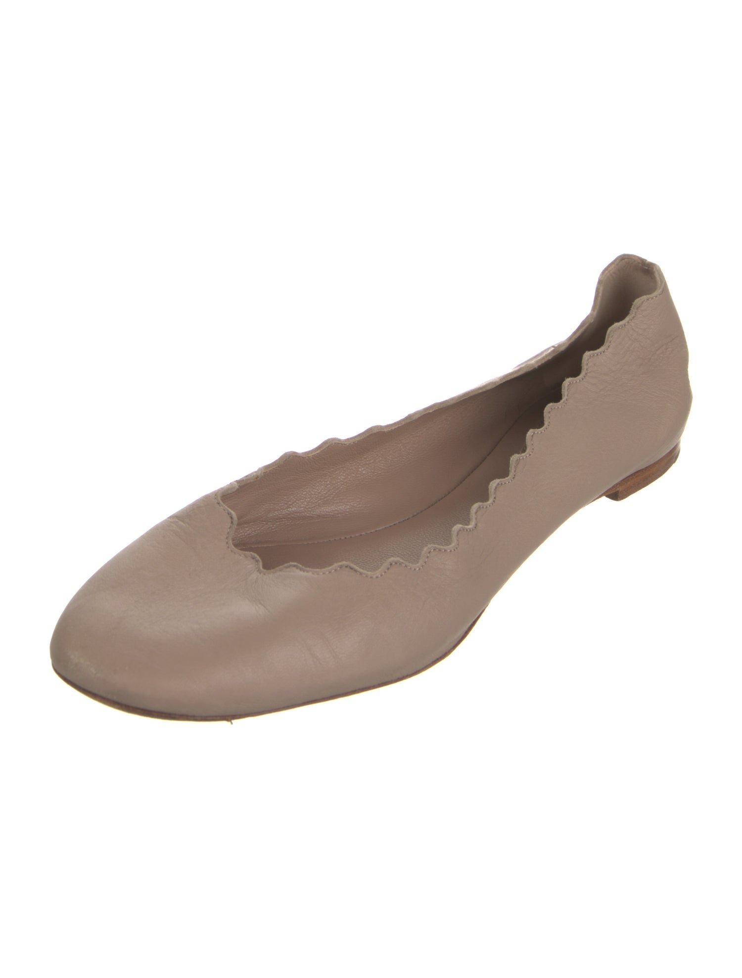Chloé Leather Scalloped Accent Ballet Flats
