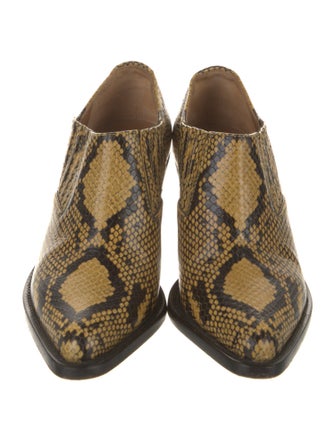 Chloé Snakeskin Animal Print Pumps