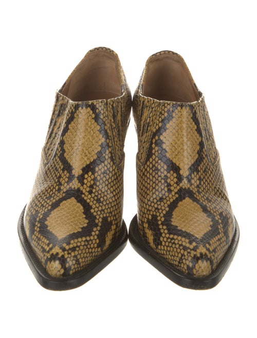Chloé Snakeskin Animal Print Pumps