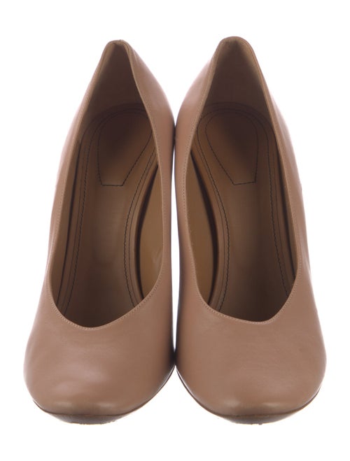 Chloé Leather Pumps