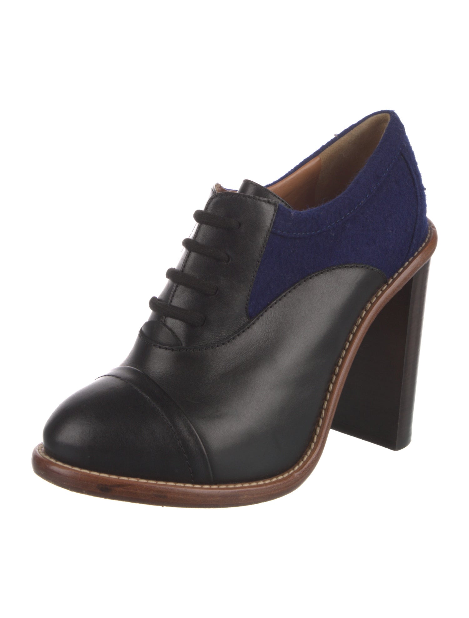 Chloé Leather Oxfords
