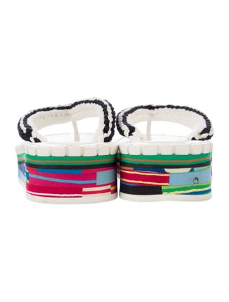 Chloé Rubber Whipstitch Trim Flip Flops