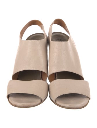 Chloé Leather Slingback Sandals