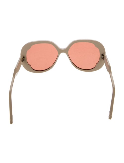Chloé Oversize Tinted Sunglasses
